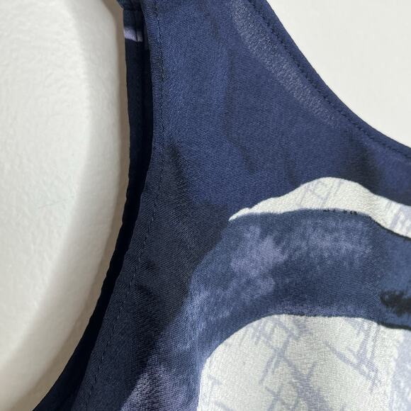 Nic + Zoe Abstract Art Tank Top Blue Womens Size Small Chiffon Lightweight - Picture 2 of 6